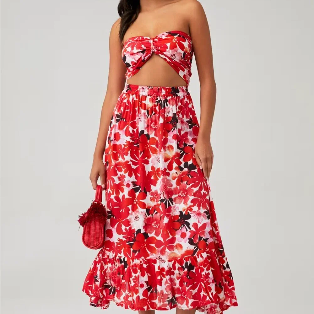 🌺 Tiare Hawaii Floral Smocked Crop Top - M/L